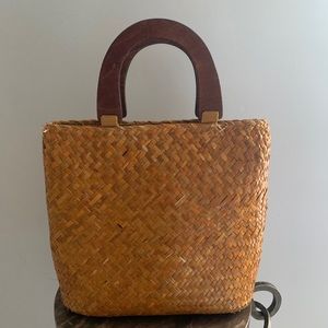 VTG Saint Johns Bay Straw Bag w/ Wooden Handles